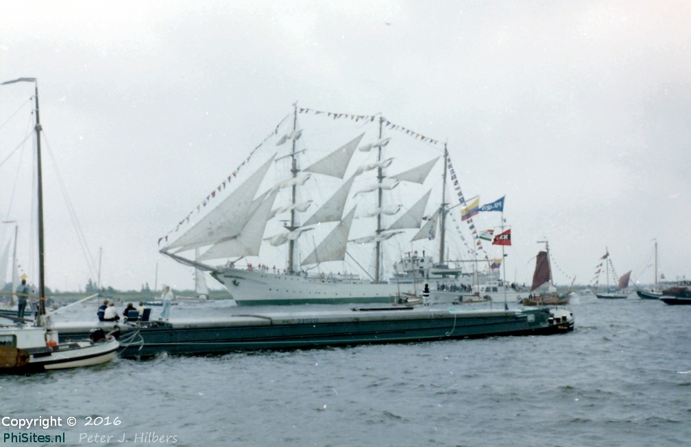 1985 EY 014 Noordzeekanaal-Sail